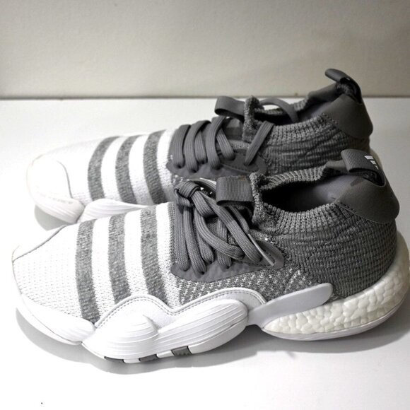 adidas Other - Adidas Basketball Shoes Men's Size 10 US White & Gray Trae Young 2 UNISEX